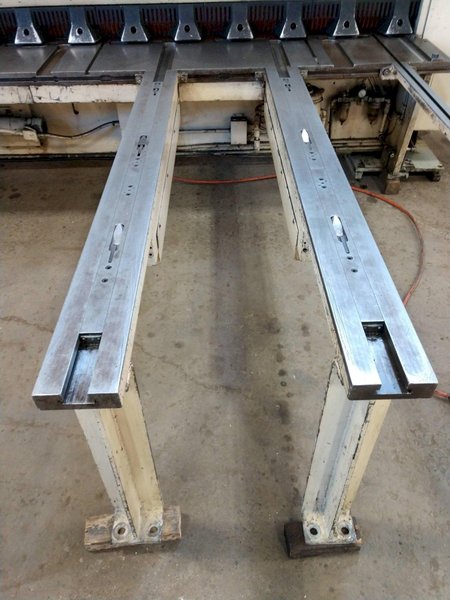 10' x 1/4" CINCINNATI MODEL #2500 CNC HYDRAULIC POWER SHEAR WITH FRONT &amp; BACK GAUGING: STOCK 12587