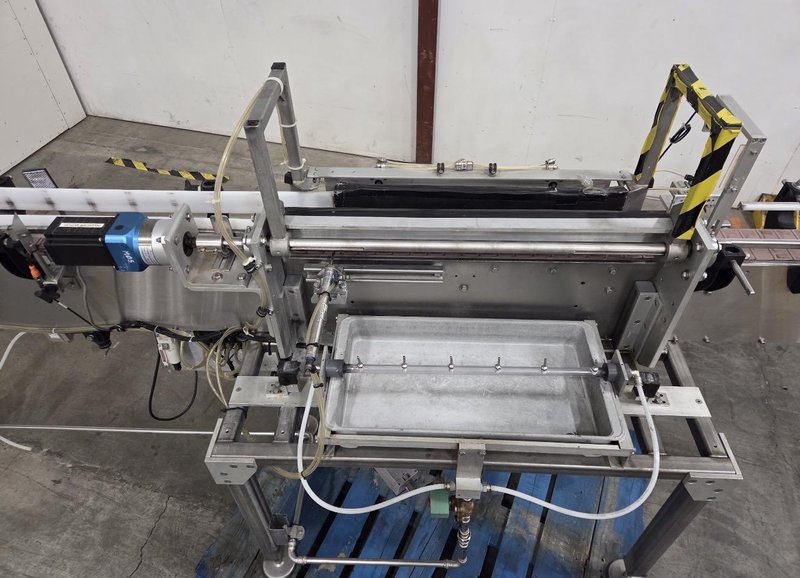 Meheen R Series Filling Line with In-Line Packaging RSC Rinser, 700VS Labeler, Zalkin Capper, Accumulation Table and Conveyor System – Complete Bottling Line, Lightly Used