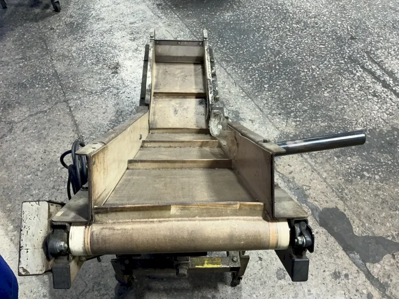 EMI CORP. 10” INCLINE CONVEYOR  -  TLK-12-2-3-20