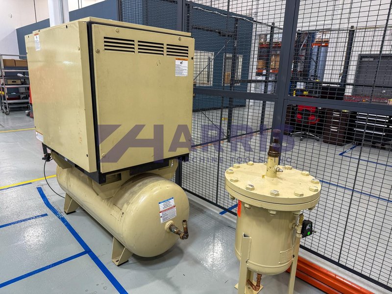 25 HP Ingersoll Rand Rotary Screw Air Compressor with tank