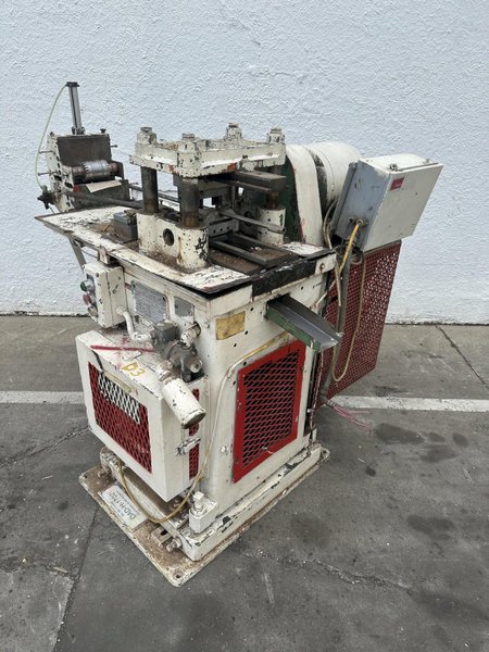 8 TON DALHSTROM 4 POST CUT OFF PRESS : STOCK #77958