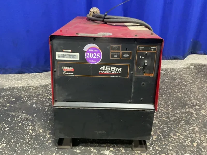 LINCOLN ELECTRIC 455 WATTS POWER WAVE WELDER   -  POWERWAVE455
