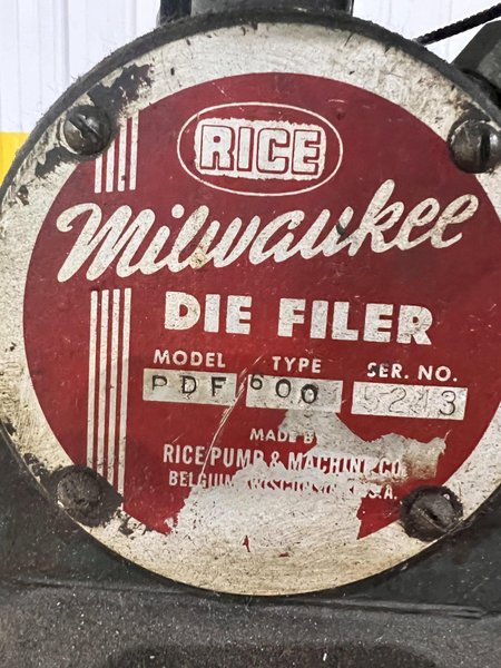 1/3 HP MILWAUKEE MODEL PDF TYPE 600 DIE FILER 110V: STOCK #23261