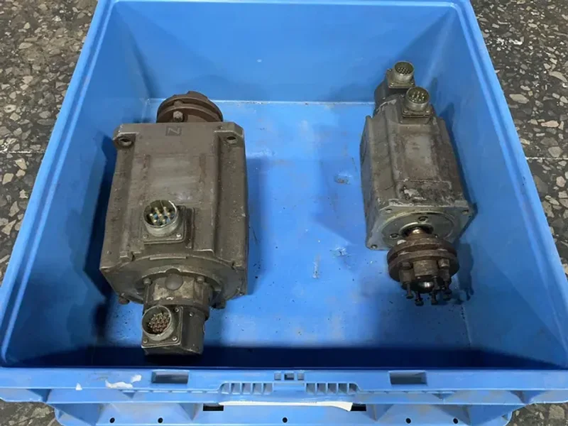 Servo Motors