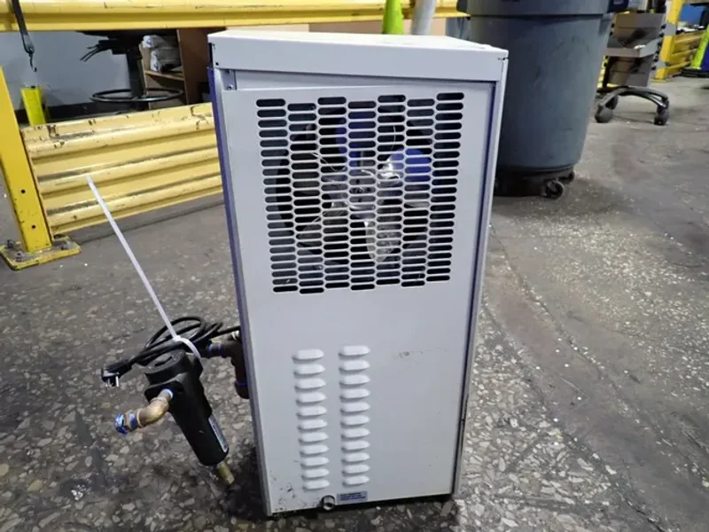 DELTECH 25 SCFM COMPRESSED AIR DRYER  -  HTD25