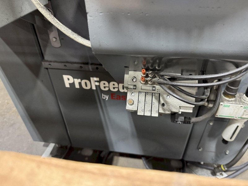 2018 UNIVERSAL ROBOTS UR10 Cobot - Dual Chuck Grippers, Flexible Loading System