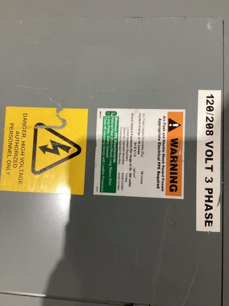 Square D NQ442L4 42 Circuit 400A Panelboard 240VAC 48VDC, 3PH, 4W USED