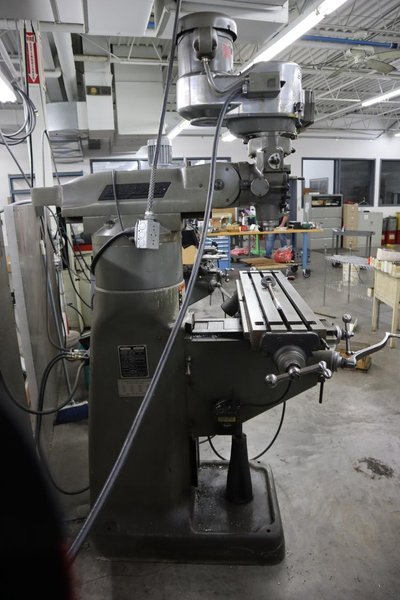 Bridgeport Series I 2HP Vertical Milling Machine, 9" x 42" Table, Variable Speed, Acu-Rite III 2 Axis DRO, Power Table Feed- Auction Item