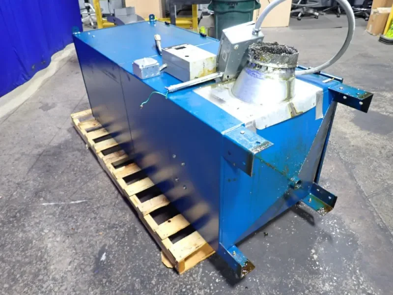 TORIT DUST COLLECTOR   -  MDV-3000