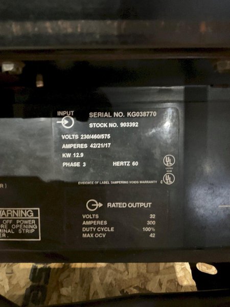 MILLER DELTAWELD 302 CV/DC WELDER USED