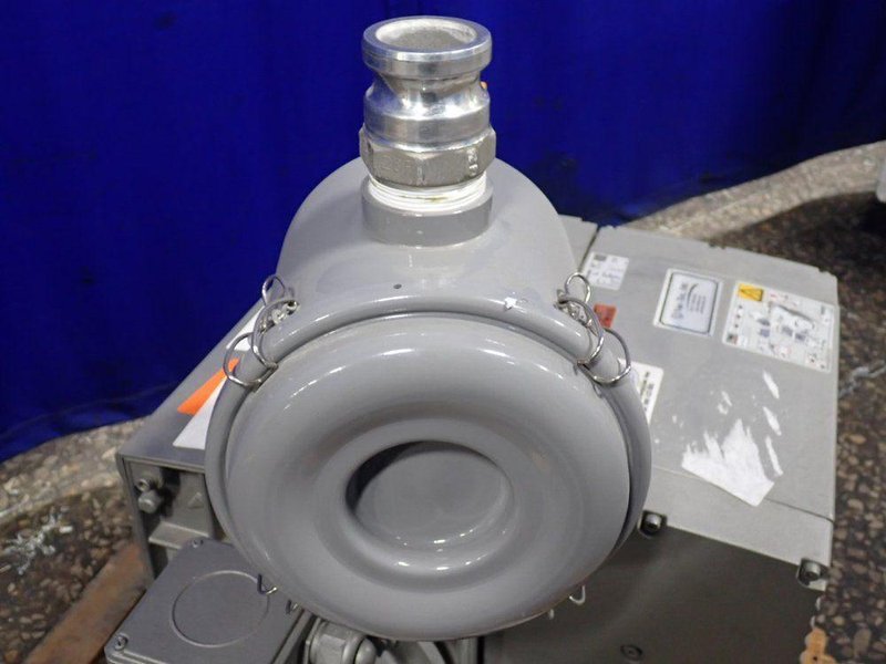 BECKER 165/198 M^3/H VACUUM PUMP  -  U5.16610-03