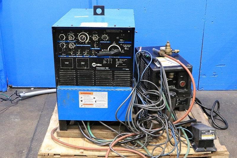MILLER CONSTANT CURRENT AC/DC WELDING POWER SOURCE, MODEL: SYNCHROWAVE 250