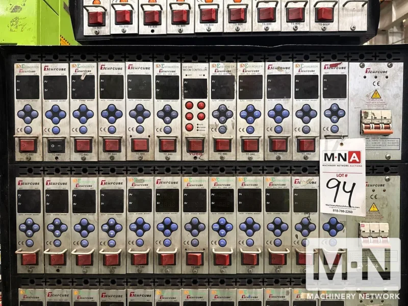 24, 48 AND 60 ZONE TEMPCUBE MODEL TC-880 HOT RUNNER CONTROLS