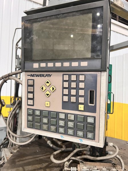 80 TON NEWBURY MODEL #V580BRS INJECTION MOLDER: STOCK #20099
