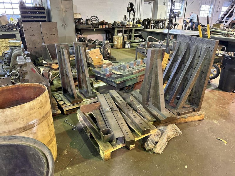 METAL STEEL: STOCK #18240