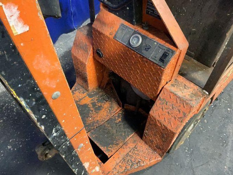 SC175 - Material Handling Equipment