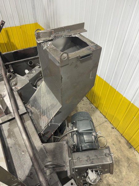 36" x 48" x 8 WHEEL PANGBORN ROTOBLAST PASS THROUGH HANGING CONVEYOR SHOT BLAST MACHINE: YOBRO #24717