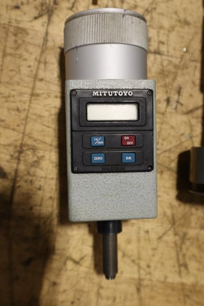 Federal Maxum Digital Indicators and (1) Mitutoyo Digital Travel Micrometer- Auction Item