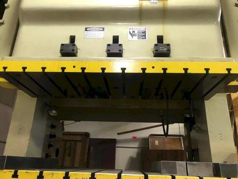 220 TON STAMEC GAP FRAME DOUBLE CRANK PRESS: STOCK #73494