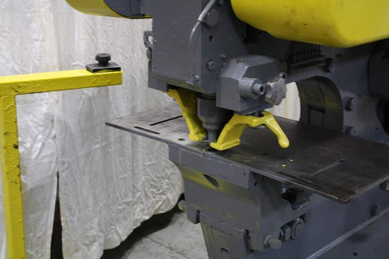 105 TON PEDDINGHAUS MODEL SUPER 210 IRONWORKER: STOCK #67814