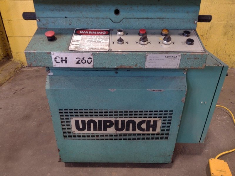 10&quot; X 10&quot; X 3/16 UNIPUNCH MODEL COMACA CH 260 HYDRAULIC ANGLE NOTCHER: STOCK 17381
