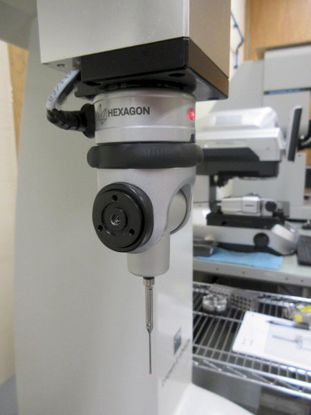 Brown &amp; Sharpe Global Classic (CMM) Coordinate Measuring Machine - Auction Item