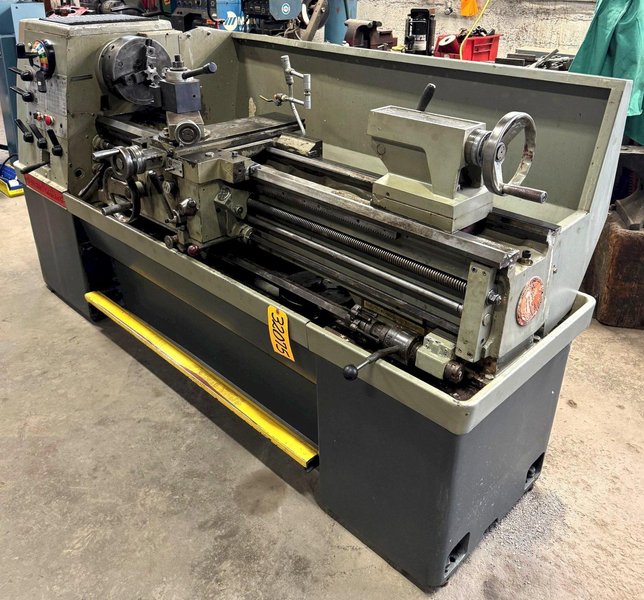 15" x 50" Clausing Colchester Lathe, Inch/mm, 2000 RPM, 7-1/2 HP