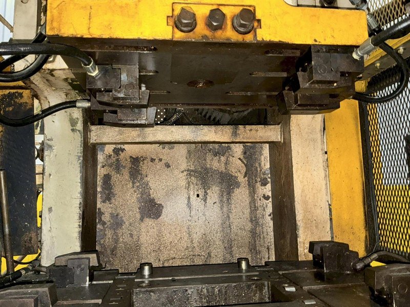 66 TON KOMATSU MODEL #OBS60-3 GAP FRAME PRESS 6.3" STROKE &amp; 6" SONORUKA COIL FEED LINE: YOBRO #25937