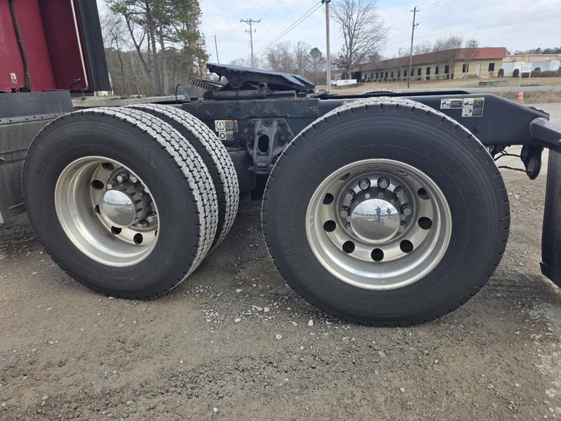 2022 Peterbilt 567 804180