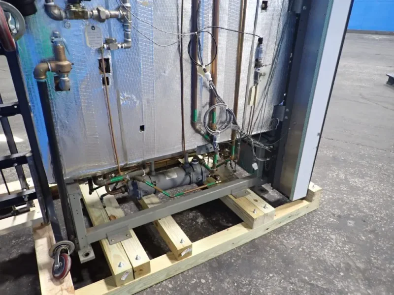 AMSCO 50" X 20" X 28" STERLIZIER   -  R785