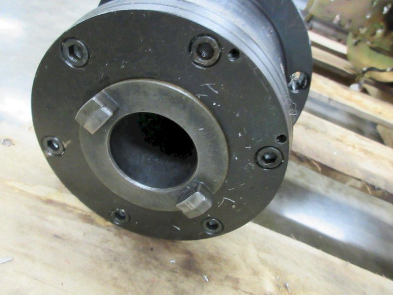 Used Haas CAT40 7500 RPM Spindle with 4.25" 43 Tooth Gear