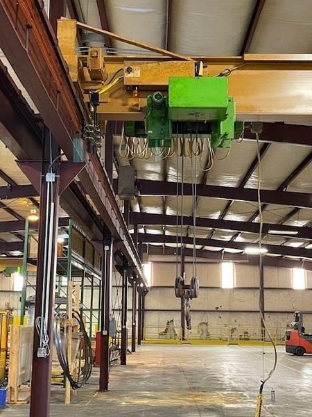 10 TON X 45' WIDE X 147' LONG RMT SINGLE GIRDER OVERHEAD CRANE SYSTEM