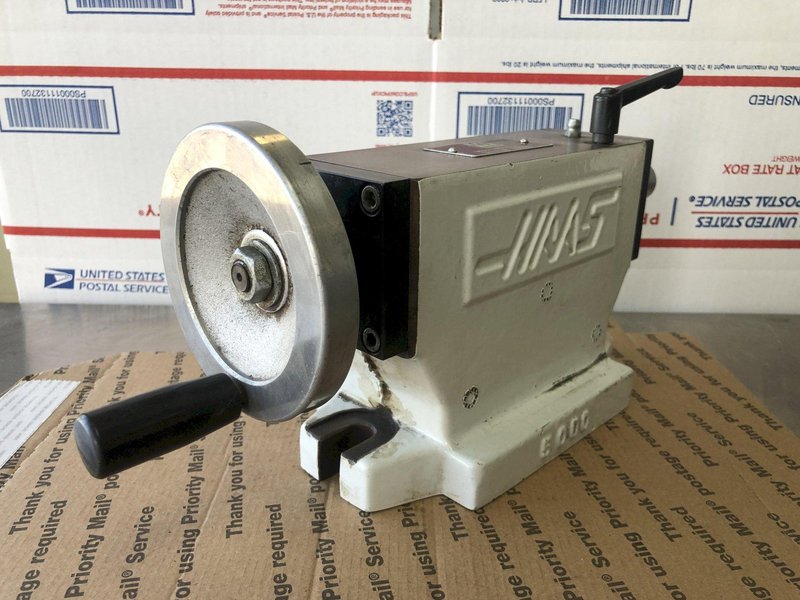 Haas 4&quot; HTS4 Manual Tailstock + Royal Dead Center 3 MT Standard Dead Center