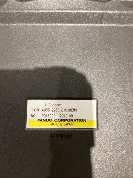 FANUC LR Mate 200iD/7L Robot w/ R-30iB Mate PLUS Controls &amp; Pendant USED