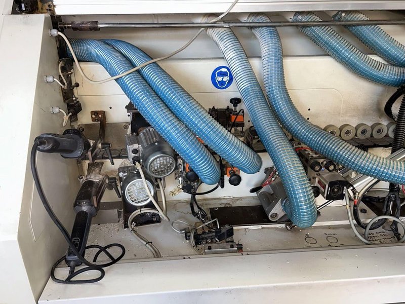 Biesse Polymac Akron 246 CNC Edgebander, 2005 – Corner Rounding, Pre Milling, New Motors, Under Power