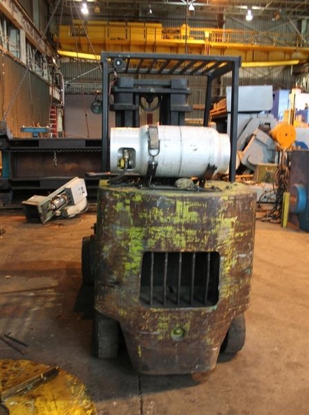 10,000 LBS CLARK PROPANE FORKLIFT: STOCK #56130