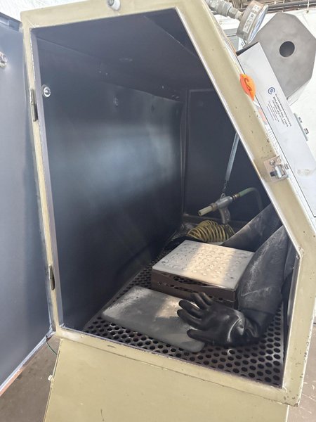 CLEMCO ENP55-600R&amp;RAC BLAST CABINET. STOCK # 0776625.
