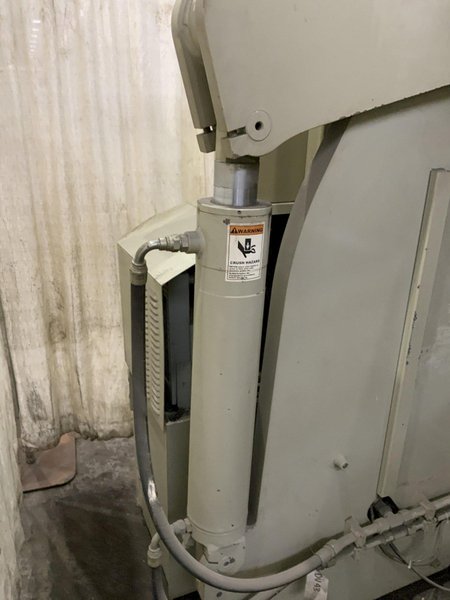 175 TON X 12' ACCURPRESS HYDRAULIC PRESS BRAKE: STOCK #81406