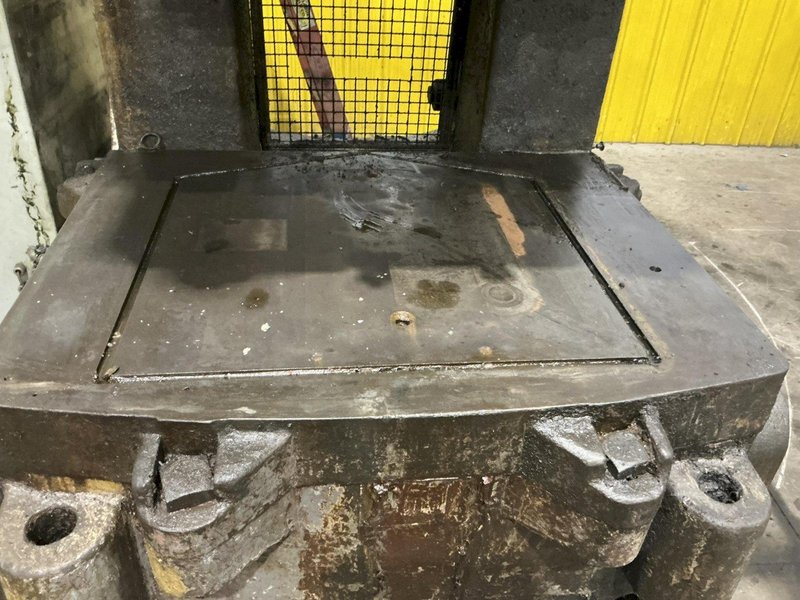 BLISS MODEL #28 OBI STAMPING PRESS: YOBRO 24901