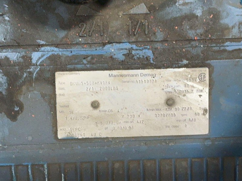 MANNESMANN DEMAG 13 FT HOOK PATH, 2000 LBS ON 2/1 FALL ELECTRIC CHAIN HOIST  -  DKUN5-500-KV1F4