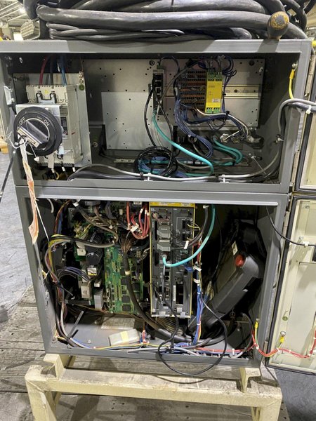 FANUC ROBOT  R-1000iA/100F w/ R-30iB Controls USED
