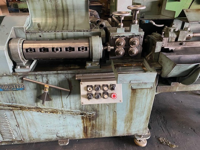 3/8" Shuster Model 2ABV Wire Straightener and Cutoff Machine