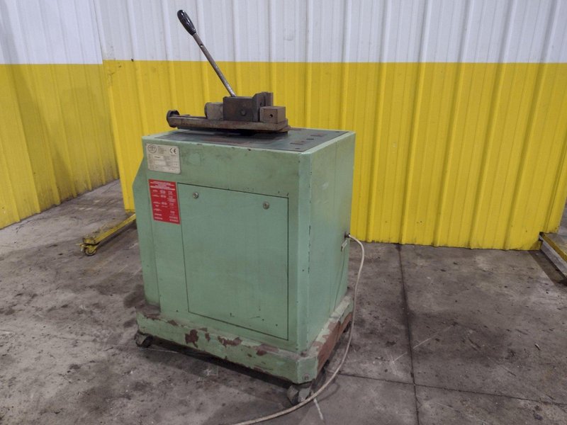 CARELL (MEMOLI) MODEL #EUREKAMATIC UNIVERSAL PROGRAMABLE BENDER: YOBRO #24253