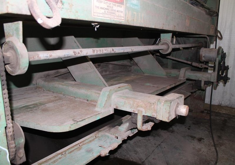 10' X 1/2" ACCURSHEAR MODEL #850010 HYDRAULIC POWER SQUARING SHEAR: STOCK #10895