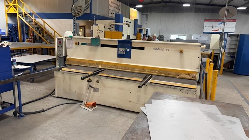 Ermak, 1/4″ x 10′, CNC Hydraulic Shear, 2008