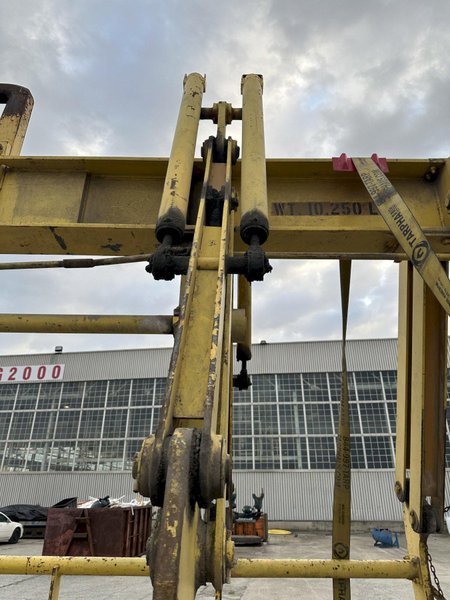 50,000 LB X 240" X 60"-120" C&amp;F ADJUSTABLE PLATE LIFTER. STOCK # 0365324