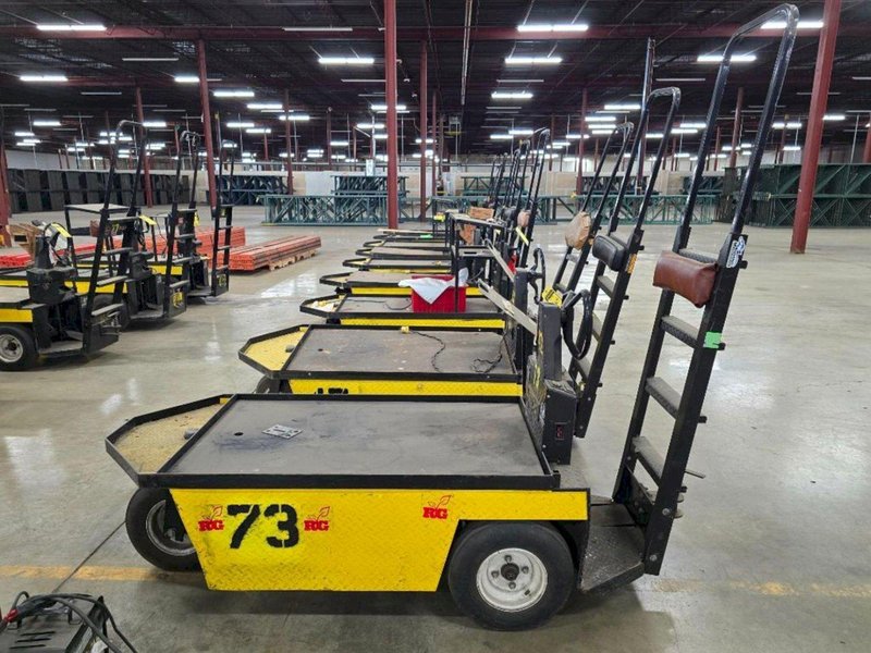 24 VOLT EZ-GO MODEL XI-640 TEXTRON CHASER/TUGGER CART #73: YOBRO #24630