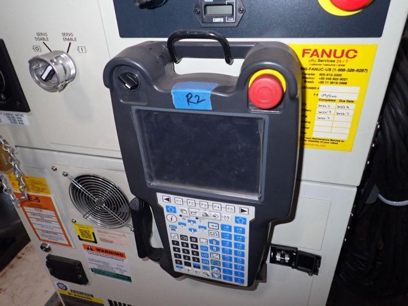 FANUC R-2000IC 165F ROBOT   -  A05B-1333-B201