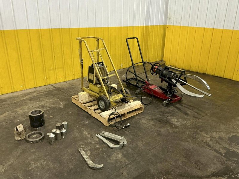 15 TON POSI-LOCK MODEL #PH110 PORTABLE HYDRAULIC GEAR &amp; WHEEL PULLER WITH ENERPAC POWER UNIT: YOBRO #25094