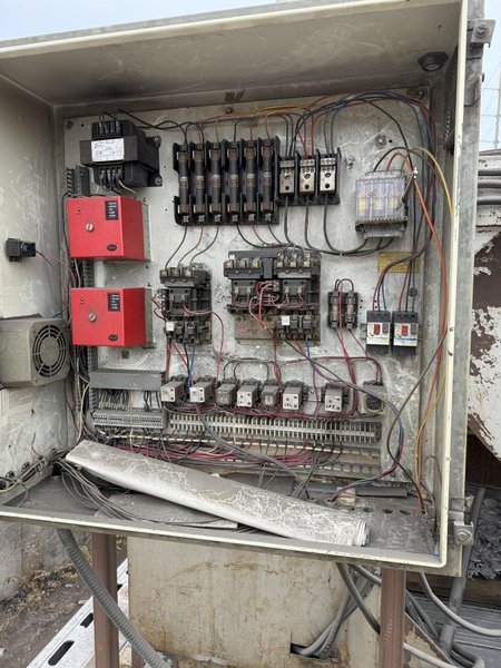 2009 Midan Industries 1000# motorized nose pour furnace with gas system , blower and controls